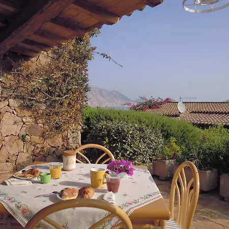 Casa Molara בית נופש *